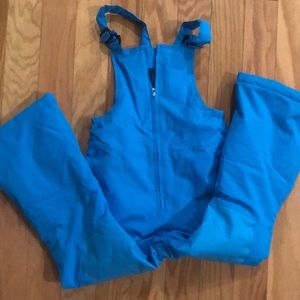 Unisex kids ski bib. LANDSEND SIZE 6. Adjustable